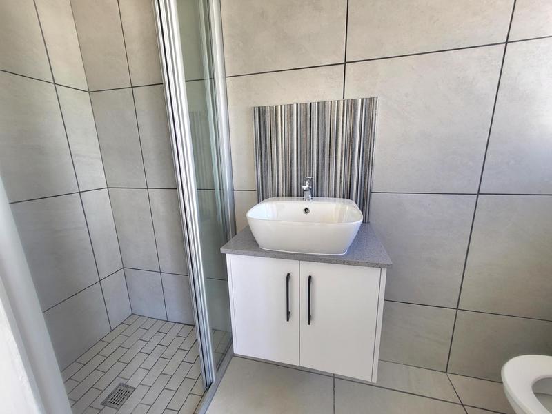 To Let 3 Bedroom Property for Rent in Laaiplek Western Cape
